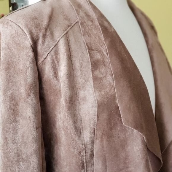 BLANK NYC Westley Sueded Stretchy Jacket - Picture 6 of 16